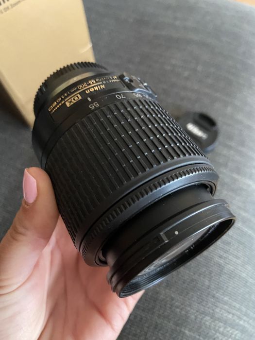 Nikon AF-S DX Zoom-NIKKOR 55-200mm f/4-5.6G IF-ED *EX*  e