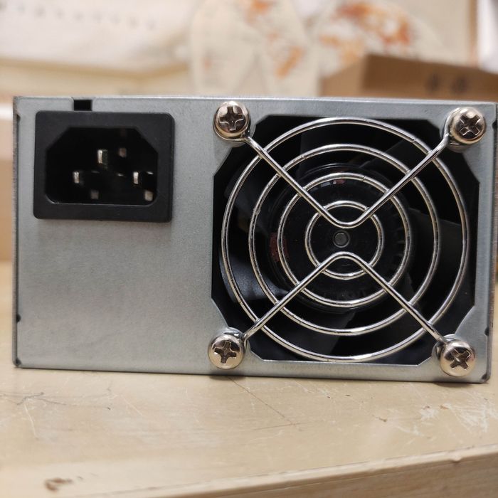 Zasilacz Bitmain APW3++-12-1600