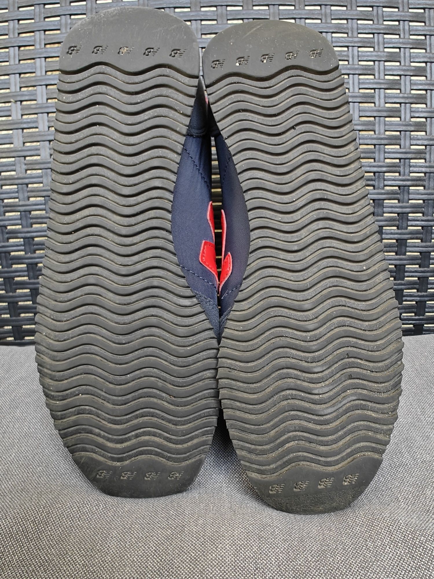 Damskie śliczne sneakersy New Balance 396 rozmiar 38 stan bardzo dobry