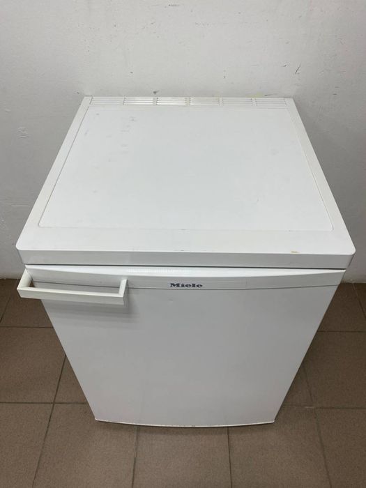 Холодильник Miele K12024 S-3