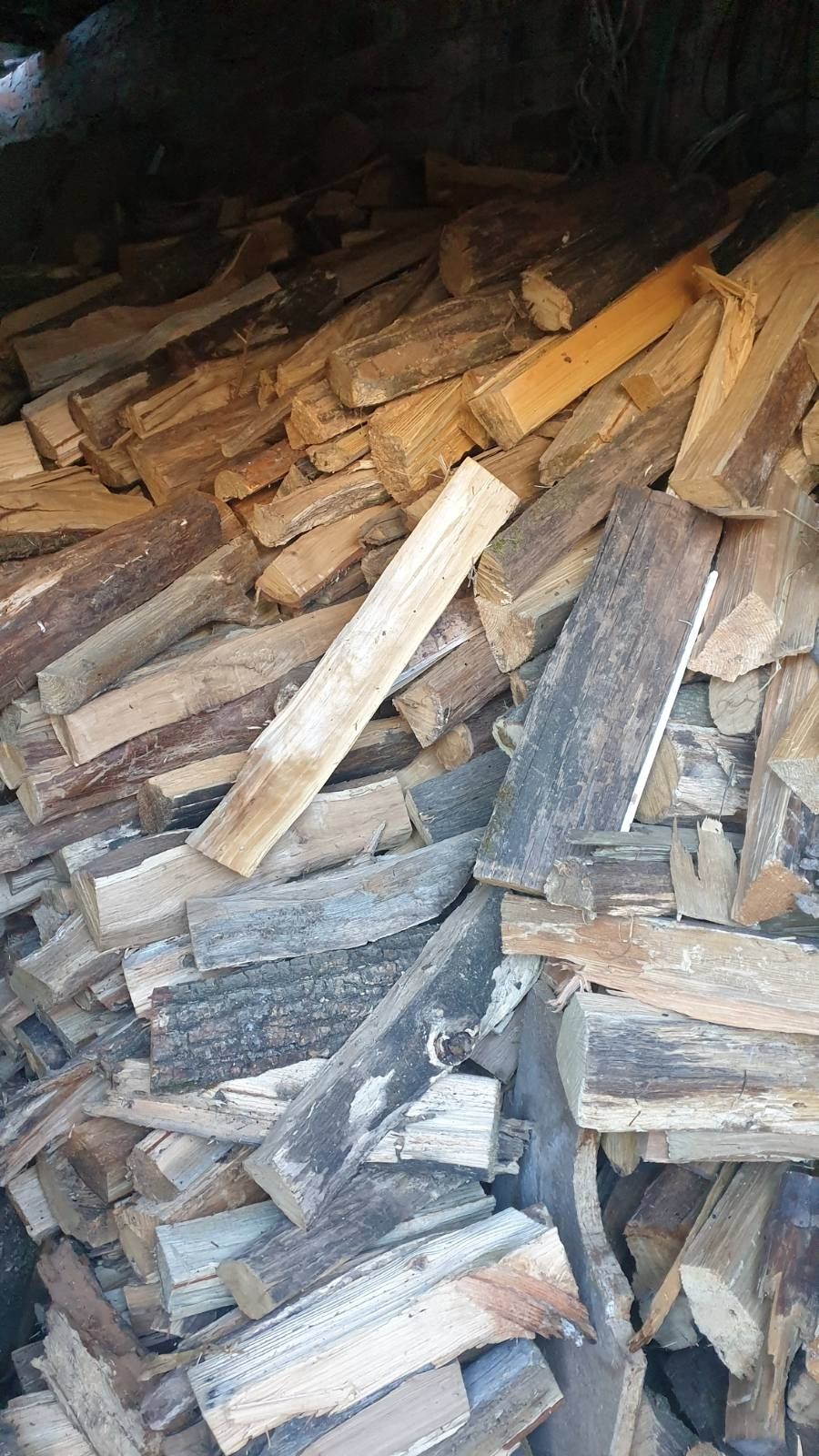 Продам дрова  рубані дубові