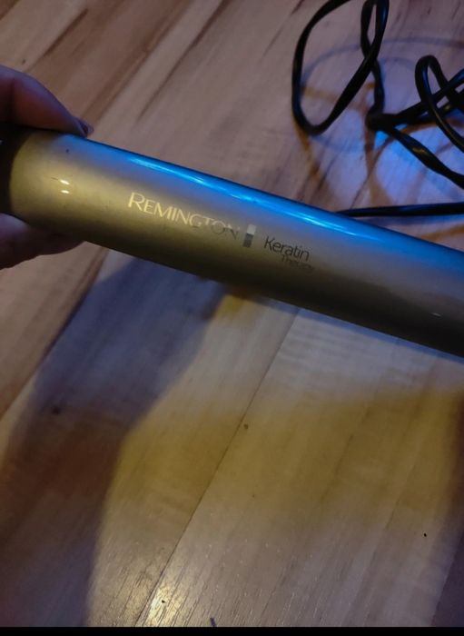 Prostownica Remington z keratyna