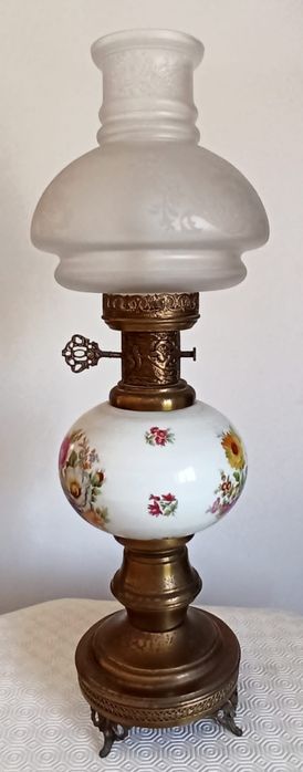 Candeeiro de porcelana