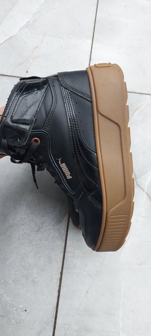 Buty Puma na wysokiej podeszwie 37