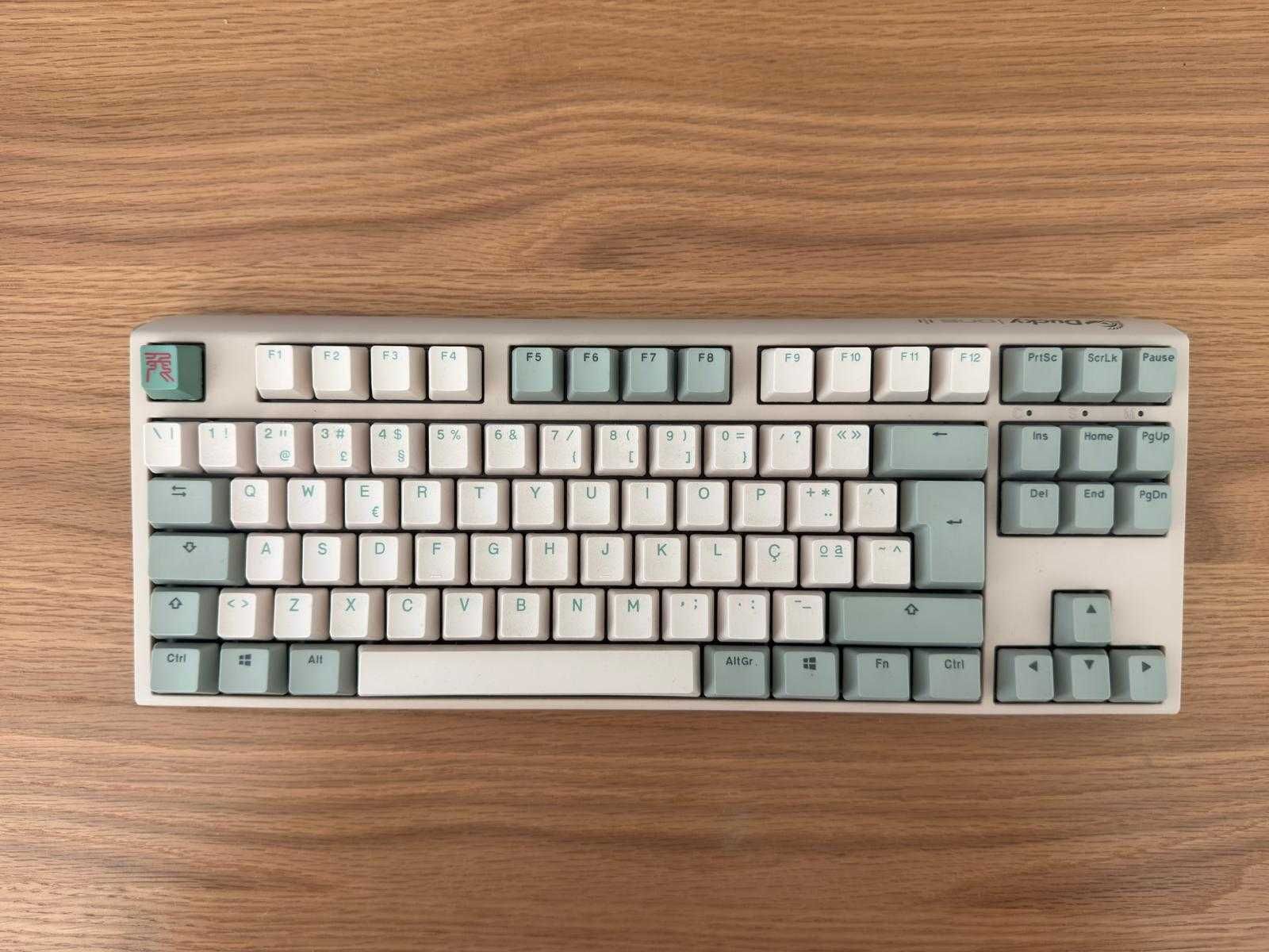 Teclado Mecânico Ducky One 3 Matcha TKL - Layout PT