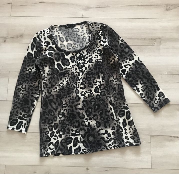 Пакет жіночих речей. Штани, кофта, светер, блуза 48 роз