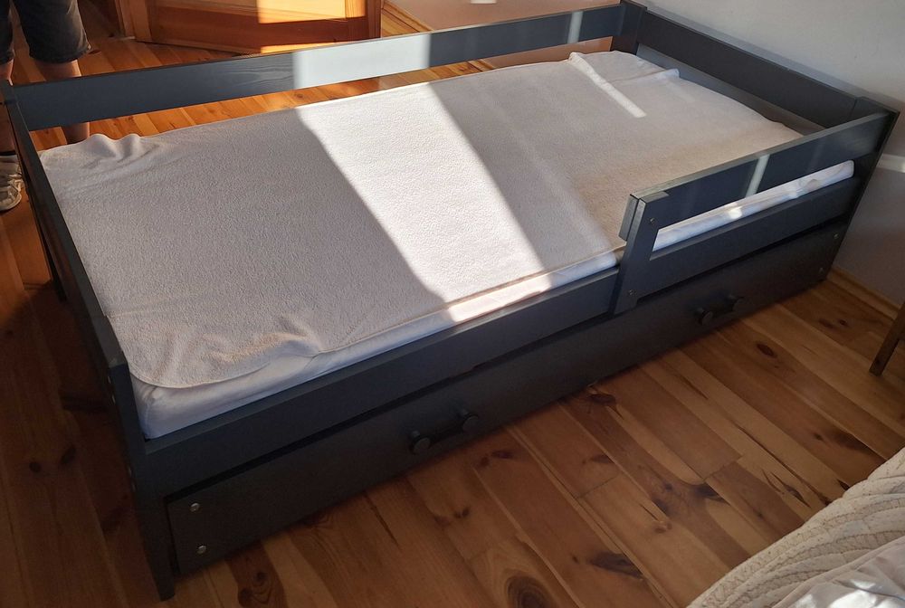 Łóżko dziecięce 160x80 szare Interbeds