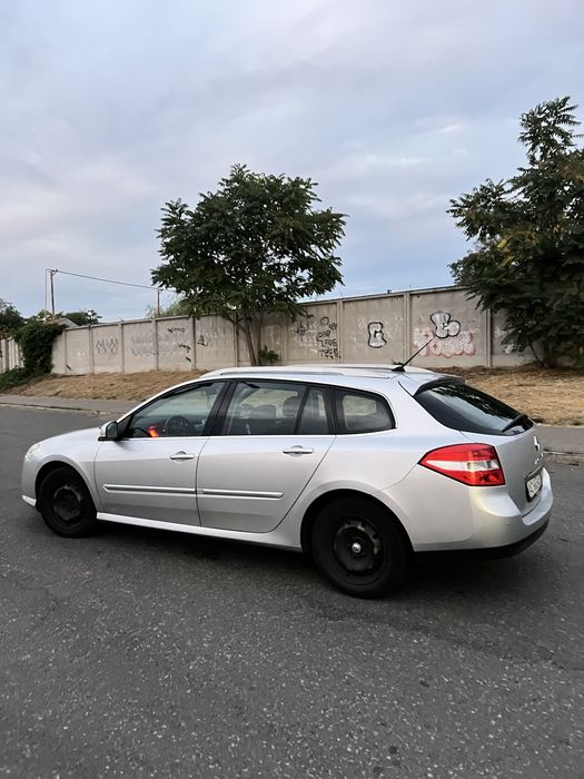 Renault Laguna 3, 2010