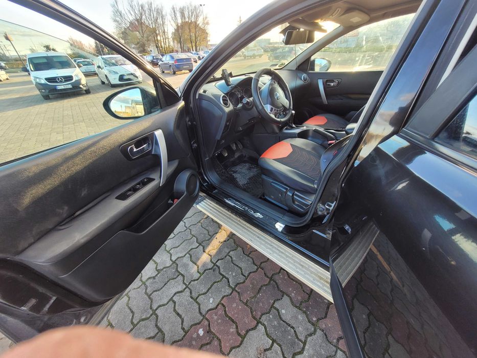 Nissan Qashqai 1,6  2007