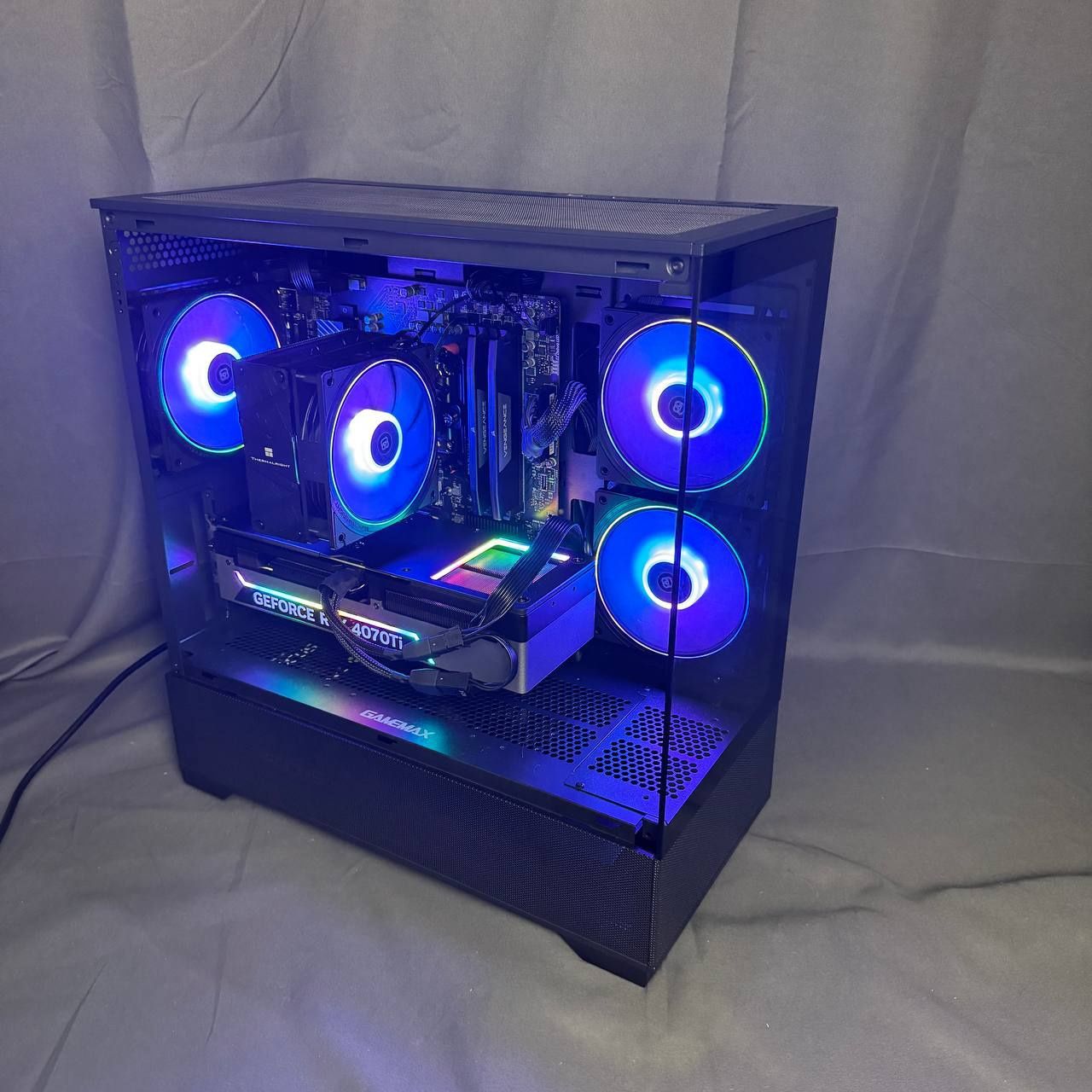 ІГРОВИЙ КОМП'ЮТЕР, RTX 4070, Ryzen 7 5700x, 32GB DDR4, M2 1TB