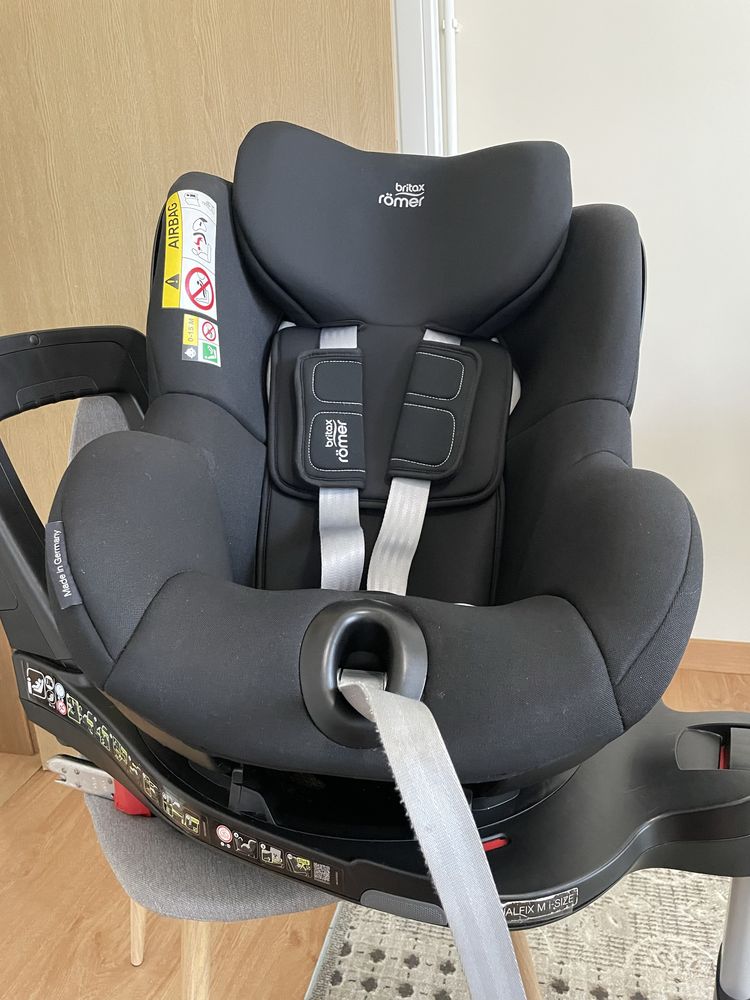 Cadeira Auto Britax Römer Dualfix M i size