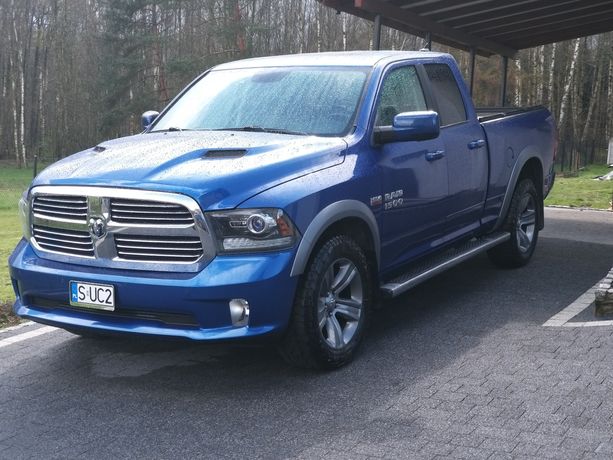 RAM 1500  Sport 5.7HEMI (4x4)