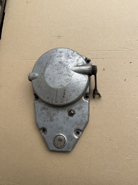 Dekiel pokrywa silnika KOMAR, motorynka