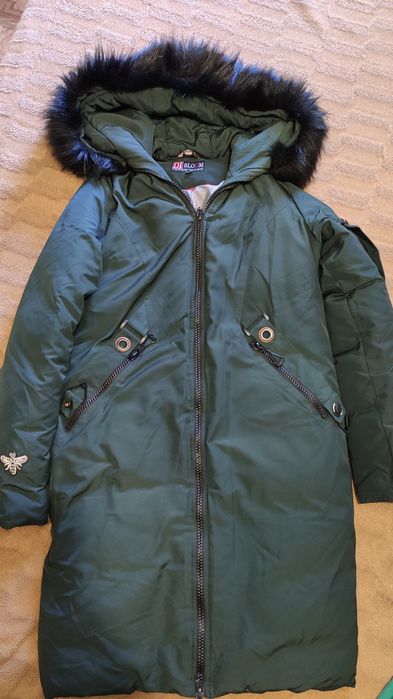 Куртка  зимова 42й розмір,