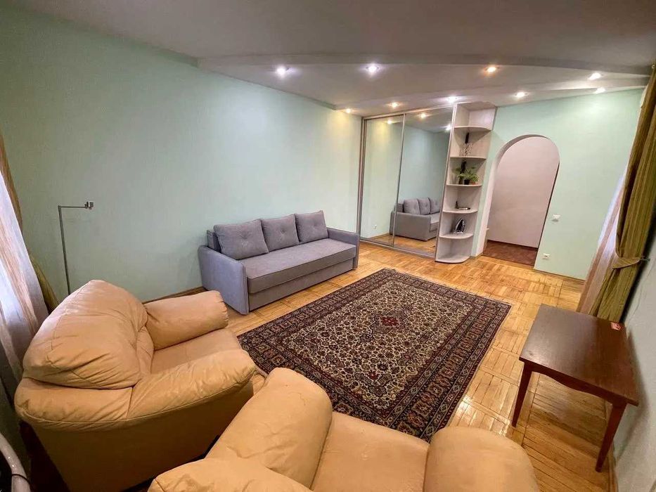 В аренду предлагается однокомнатная квартира по ул. Антоновича 123