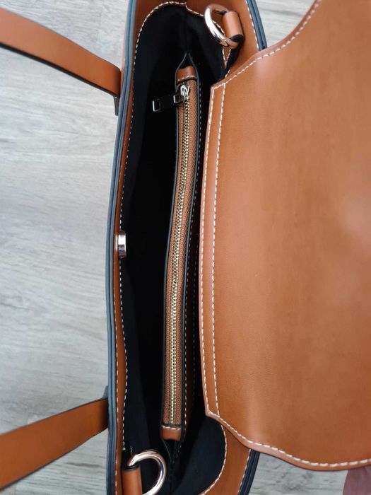 Mala de Senhora - cor castanha (ZARA)