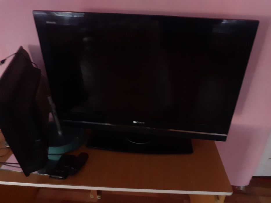 Телевизор sony в рабочем состоянии