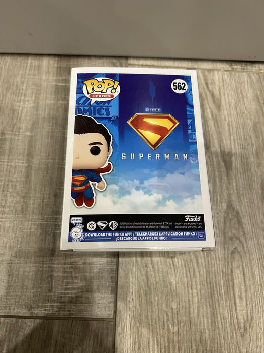 Superman 562 pop heroes funko