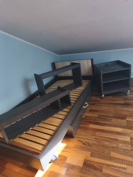 Łóżko młodzieżowe