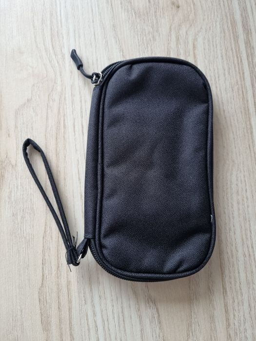 Nowy nieużywany organizer na kable kosmetyki akcesoria podróżne