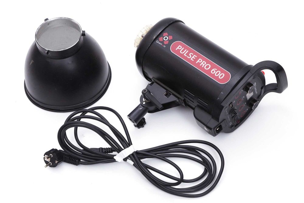 Lampa błyskowa studyjna Quantuum Quadralite Pulse pro 600