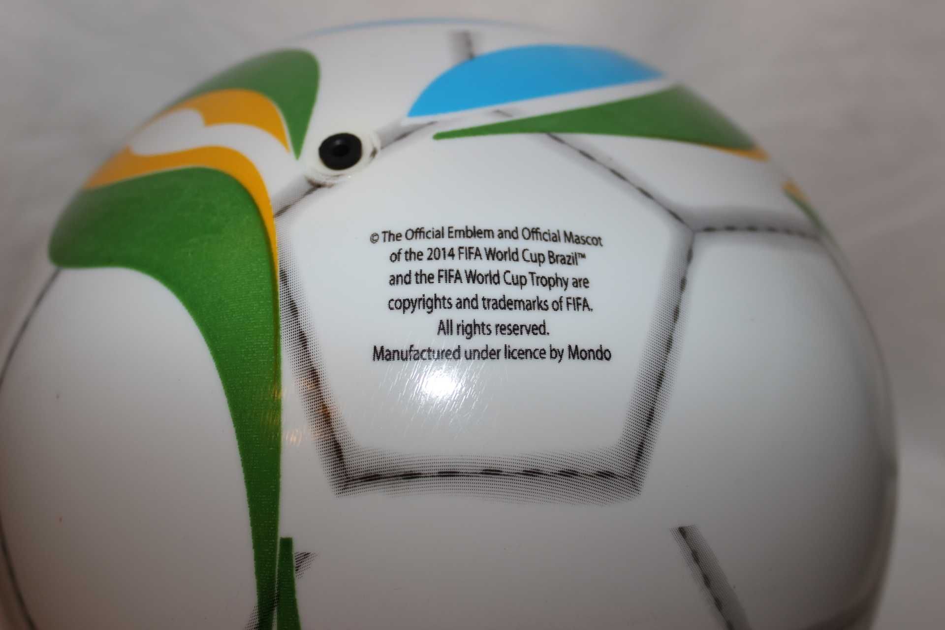 Bola Futebol - FIFA World Cup Brasil 2014 - Oficial - Mascote Fuleco