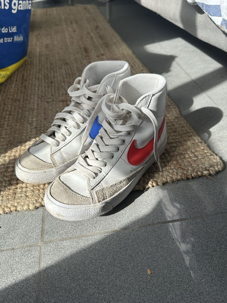 Nike Blazer Tamanho 38