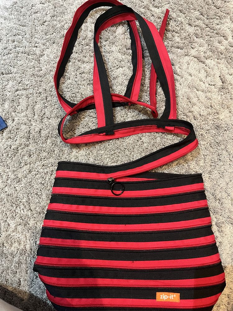 Torebka Zip-it Cała z zamka
