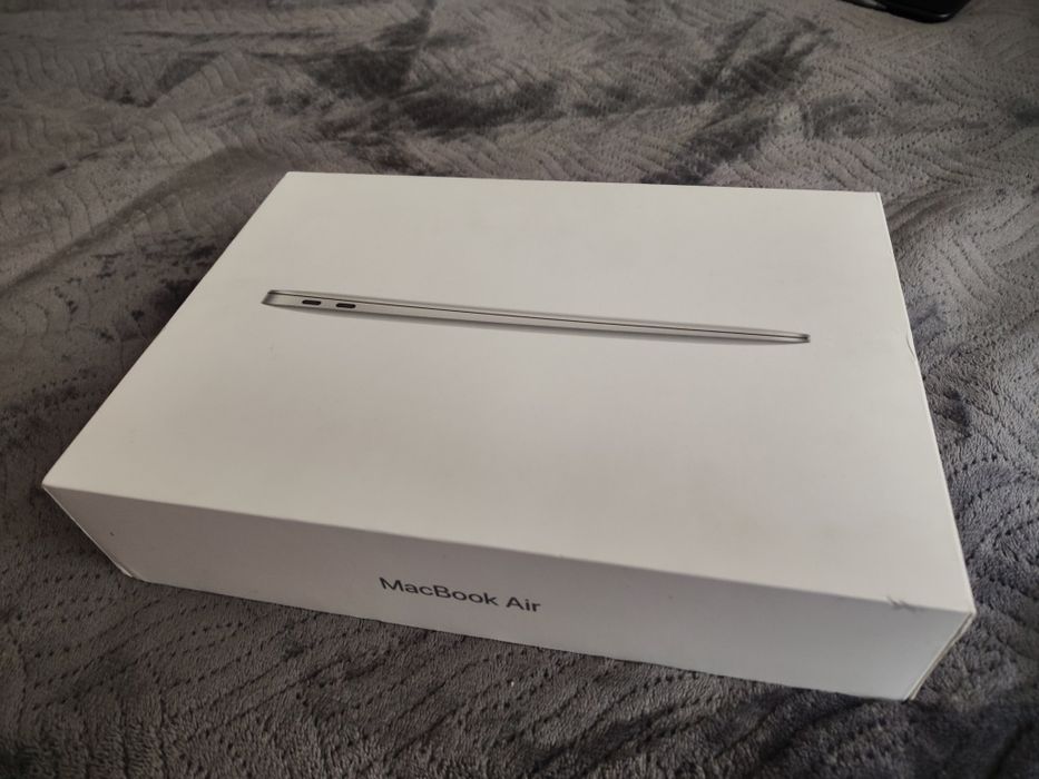 Apple MacBook Air 13" A1932 i5/8/128GB.
