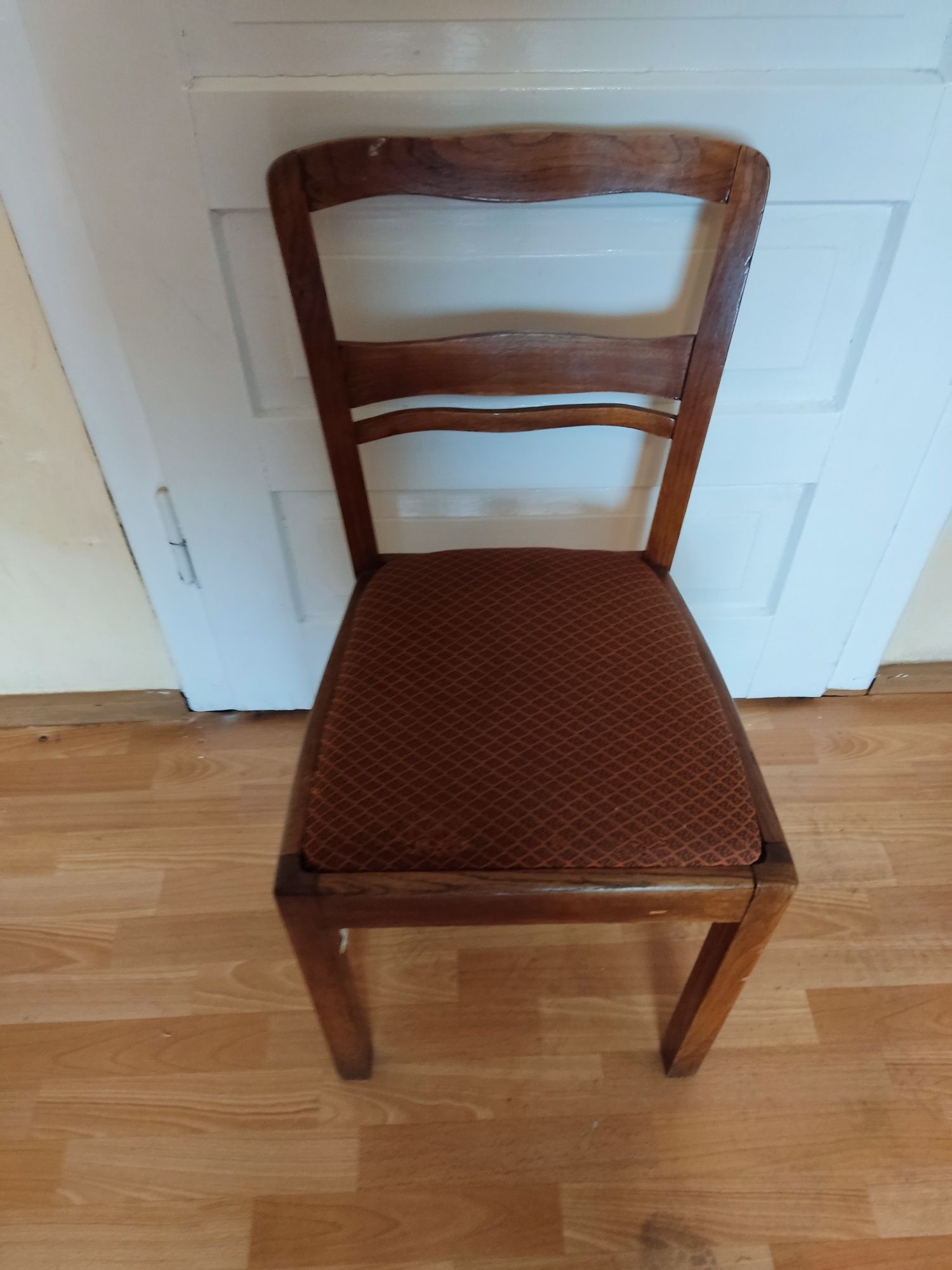 Trzy Krzesła stare vintage antyk