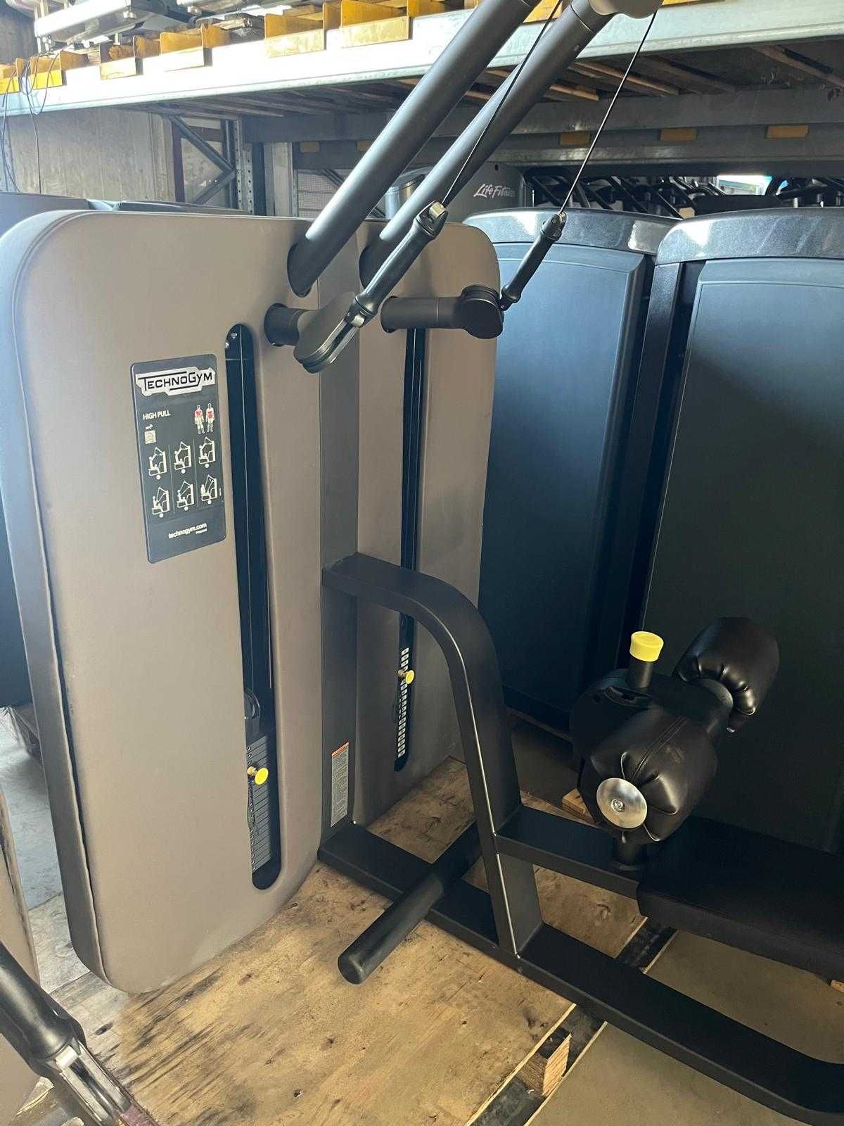 Zestaw 5 maszyn  Technogym Kinesis new model Brown pakiet Artis