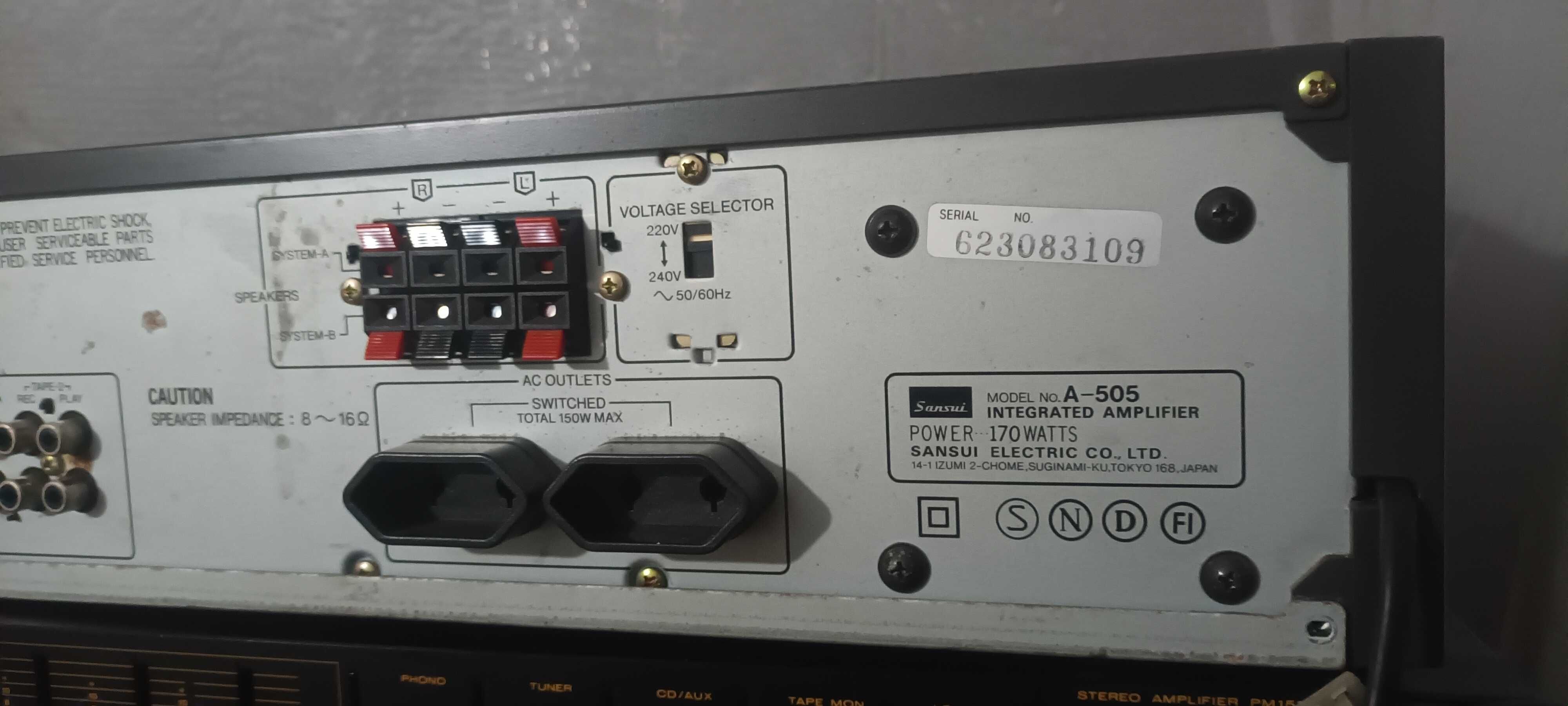 Amplificador Sansui