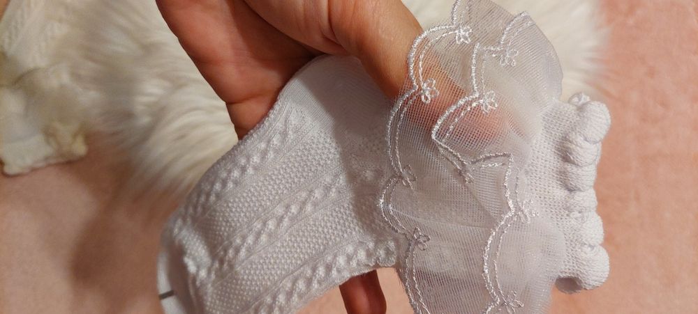 Skarpetki dziecięce dziewczęce falbanka koronka eleganckie