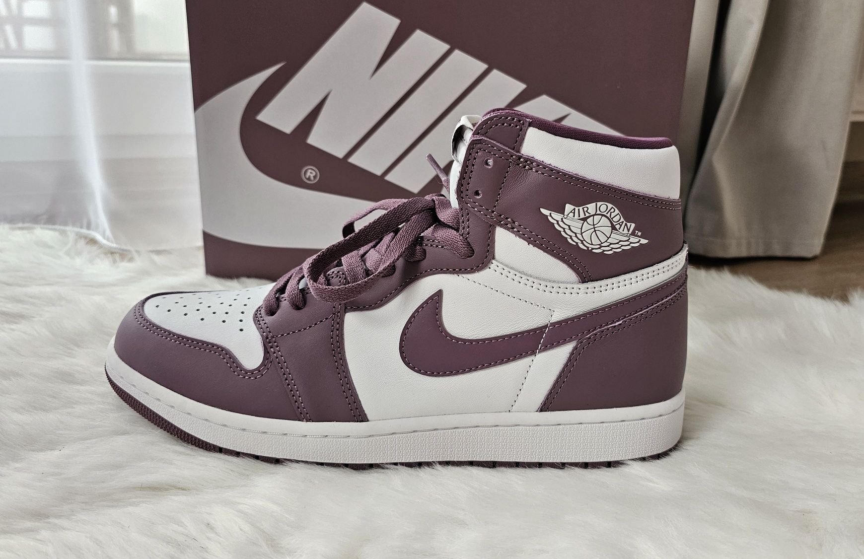 Buty Nike Air Jordan 1 Retro High OG “Mauve” Brązowe