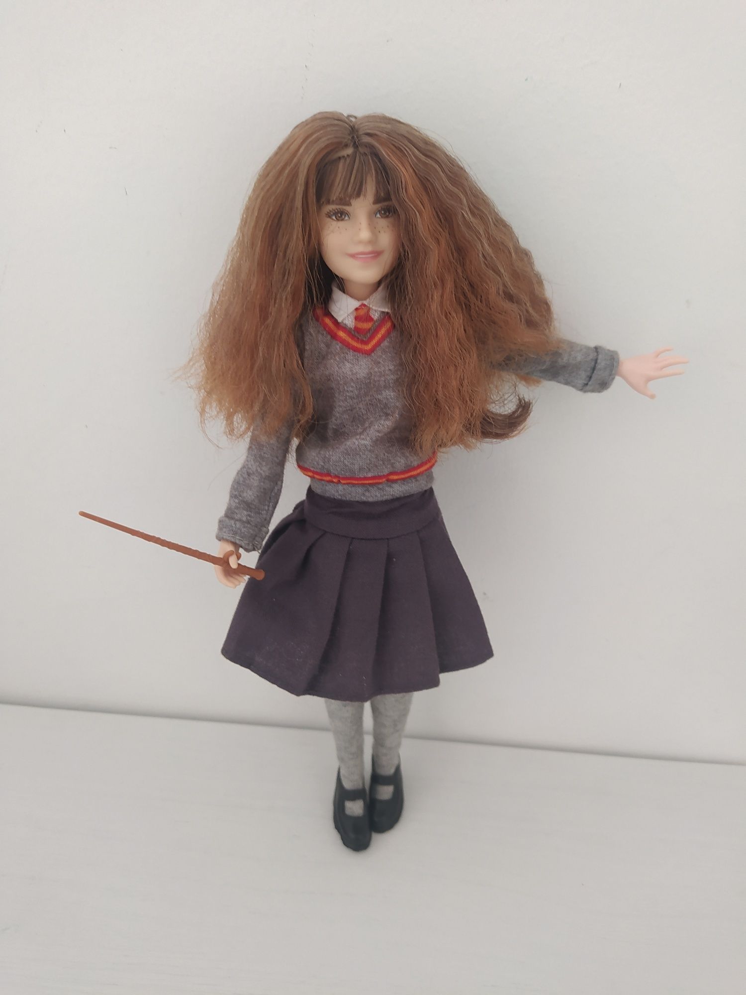 Boneca Hermione Granger do universo Harry Potter