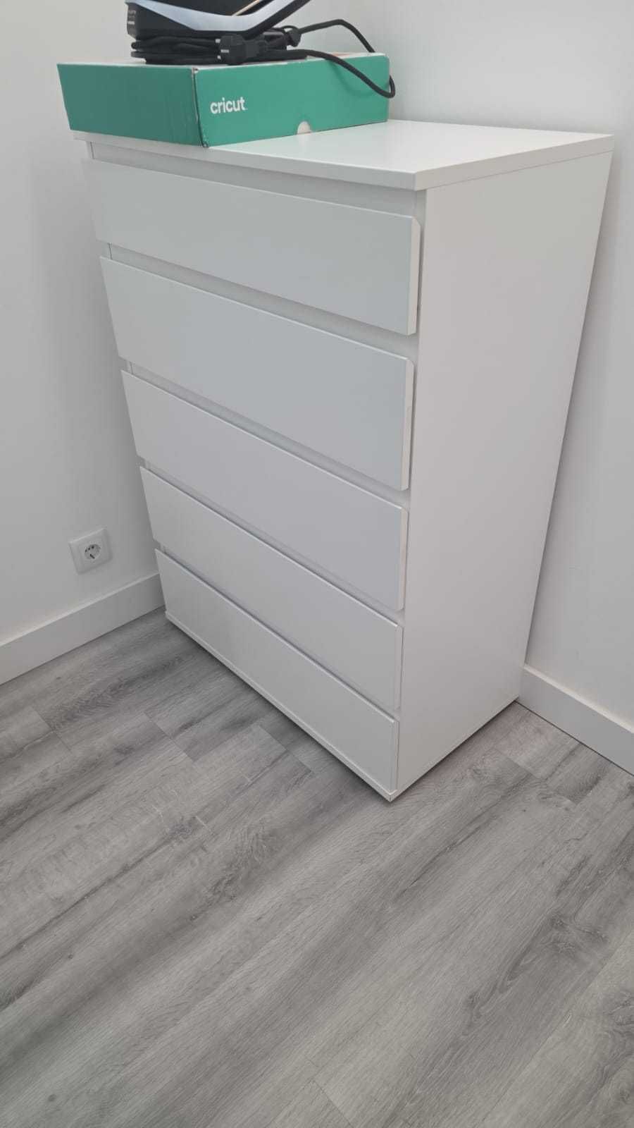 Vendo Comoda Branca IKEA