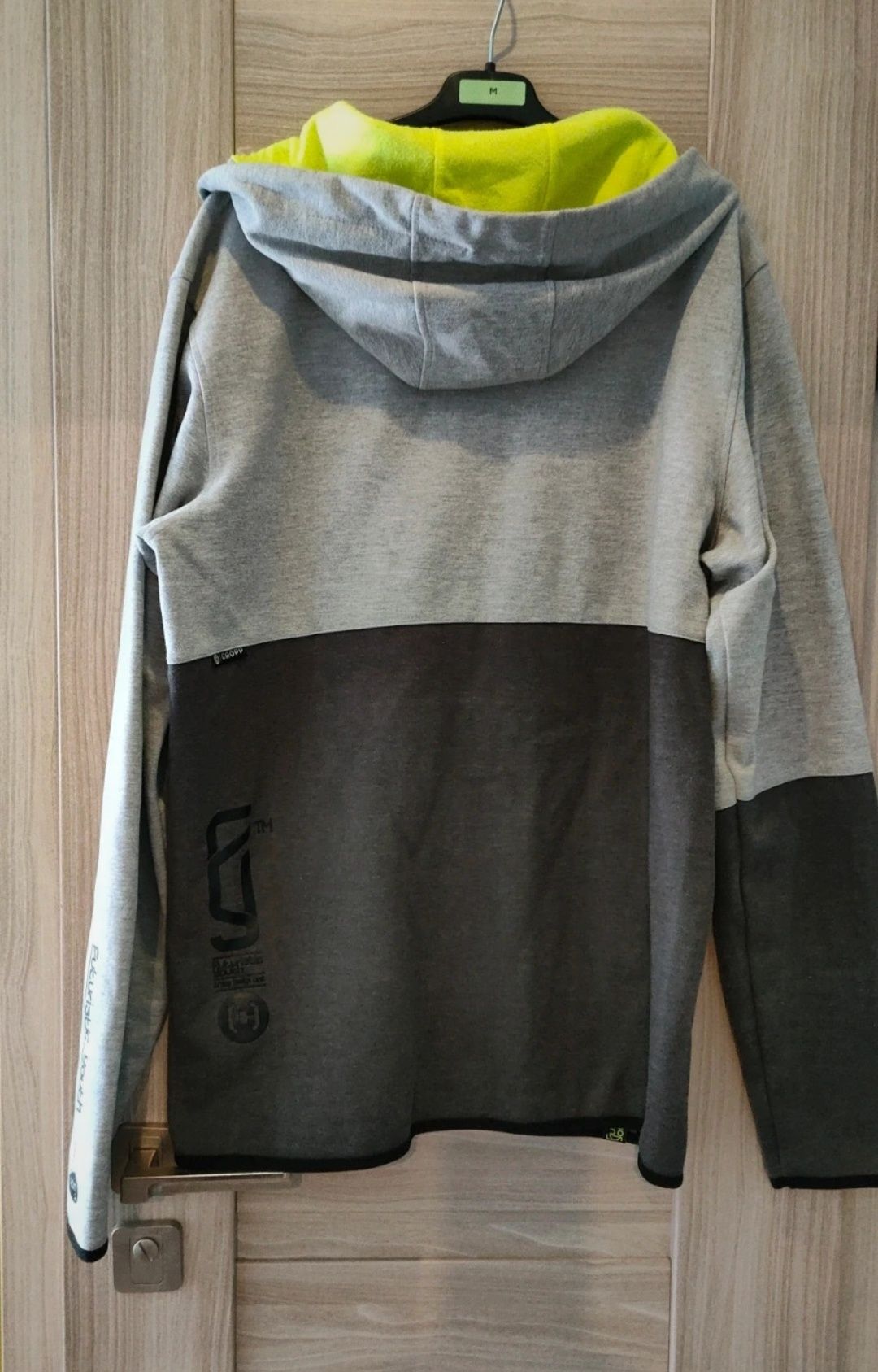 Bluza z kapturem Cropp L XL