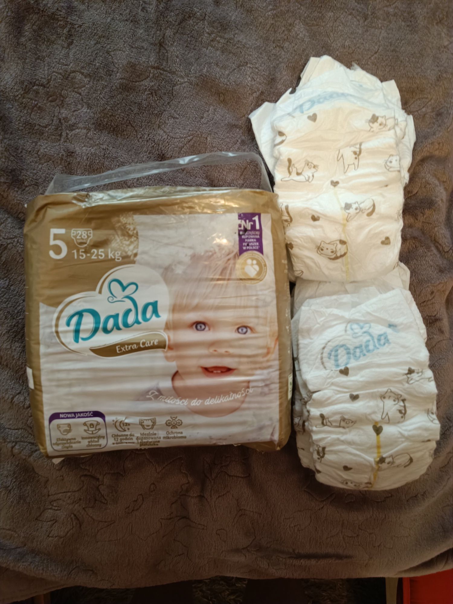 Pieluchy Dada Extra Care rozmiar 5 15-25 kg 28 + 9 sztuk