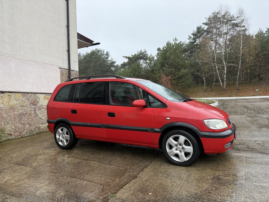 Opel Zafira A хороший стан