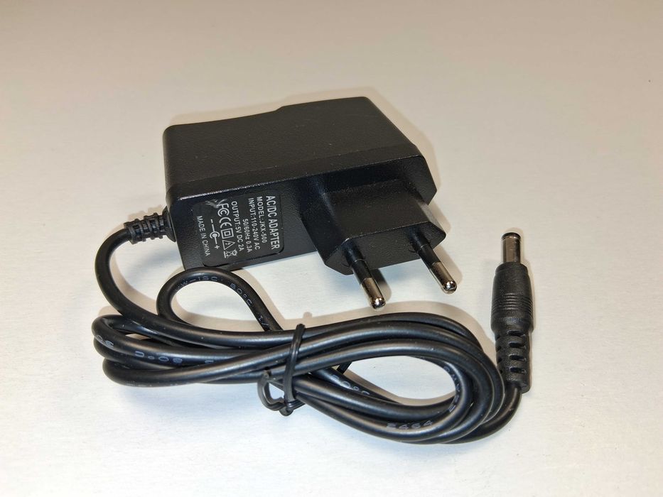 N240 Zasilacz Sieciowy 5V 2A Ładowarka DC 5.5mm Raspberry Pi Routery