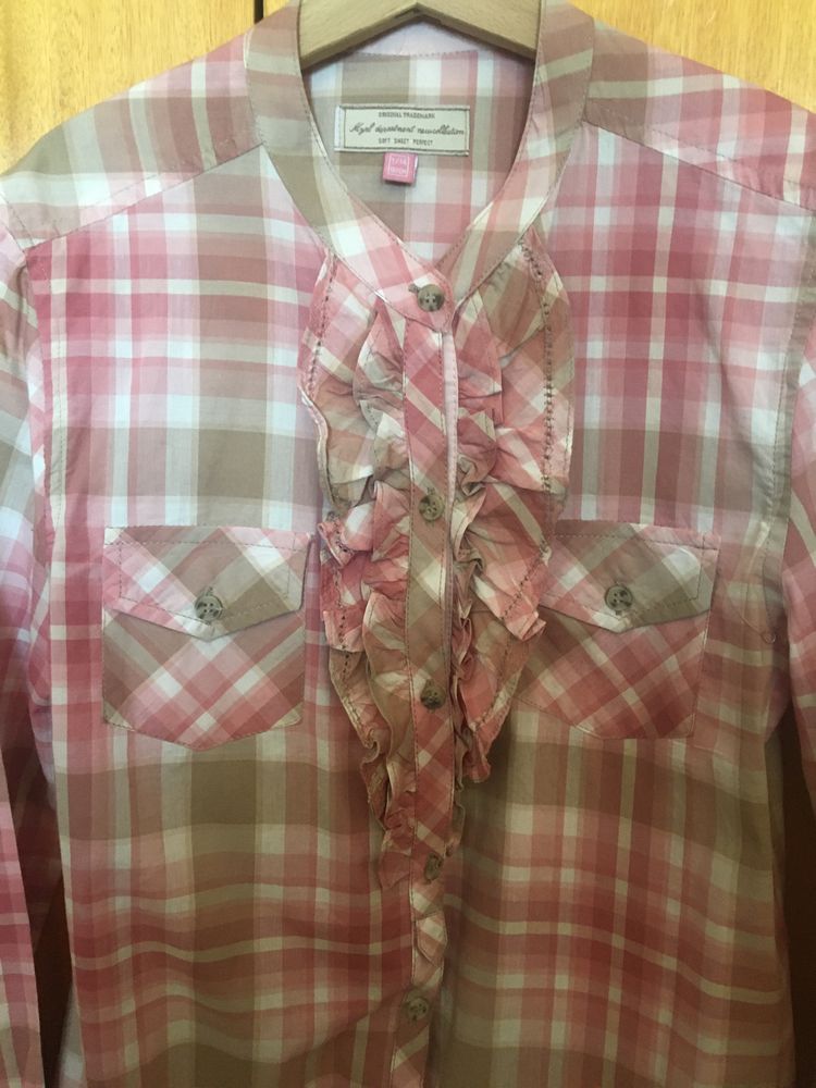 Camisa xadrez rosa e branco, marca Mayoral, tamanho 14 anos, como nova