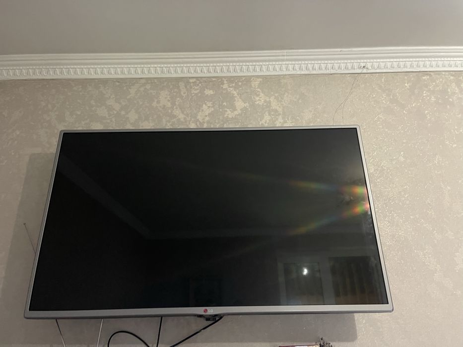Телевізор  LG 42