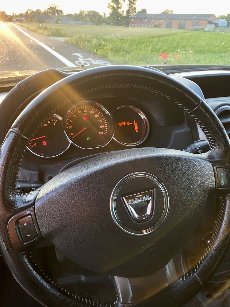 Dacia Duster 2015