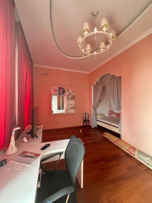 Оренда здам гарний будинок  бассейн  два гаража