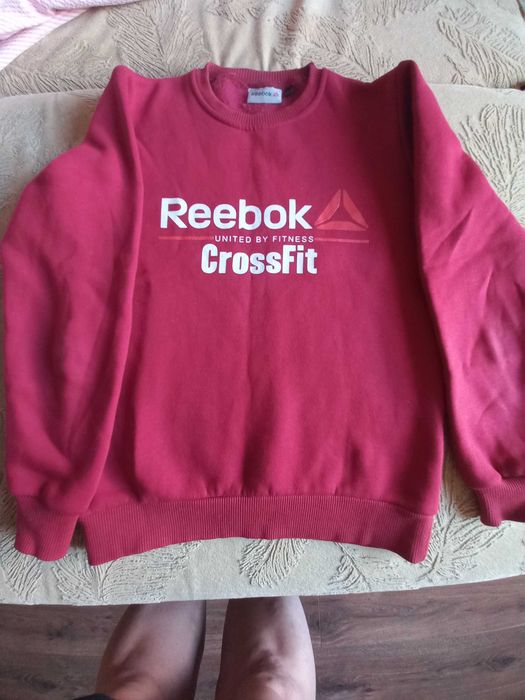 Прода кофта" Reebok"