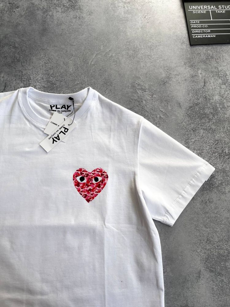 Футболка PLAY Comme Des Garcons Heart біла Оверсайз