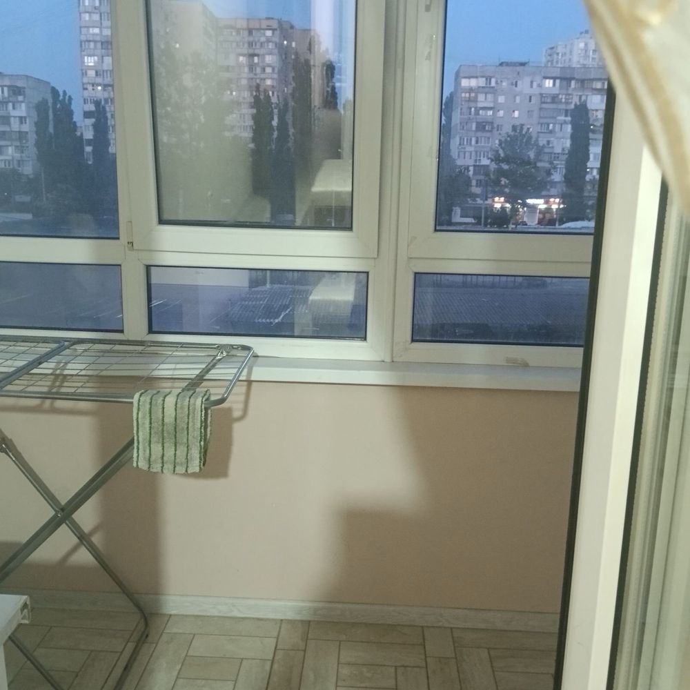 Сдам двухкомнатную квартиру Таирова