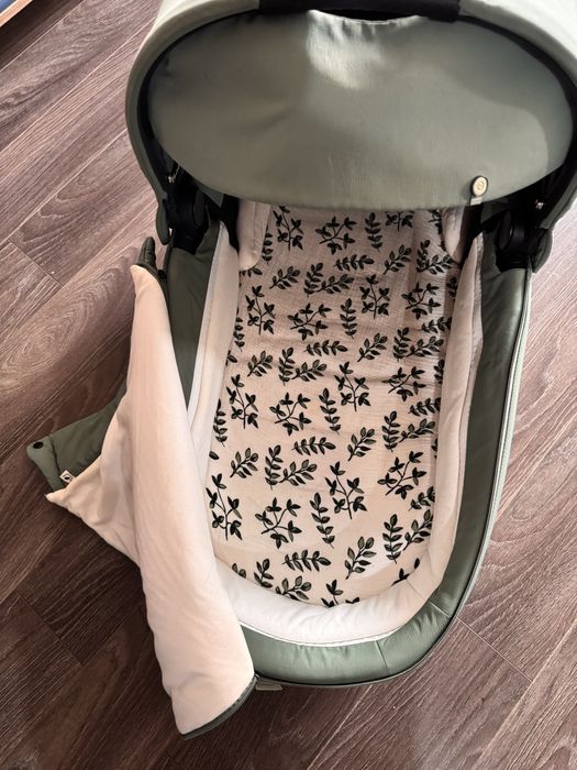 Люлька Cybex Priam 4.0 Leaf Green 2024р.в. з алаптерами та дощовиком
