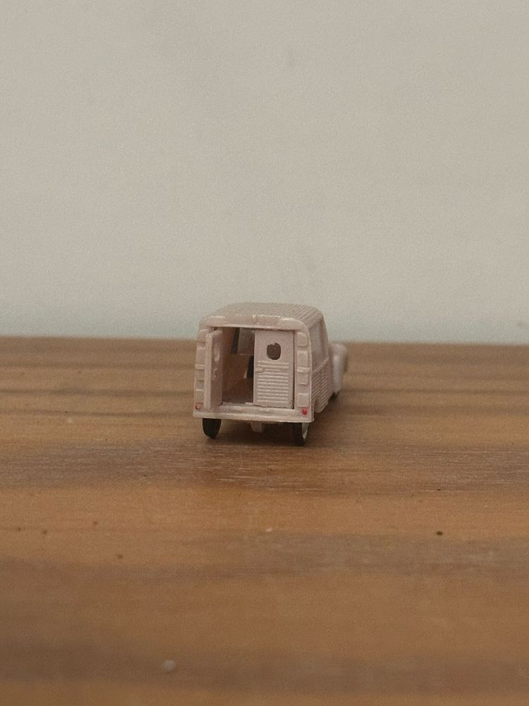 Citroen 2CV CKO miniatura