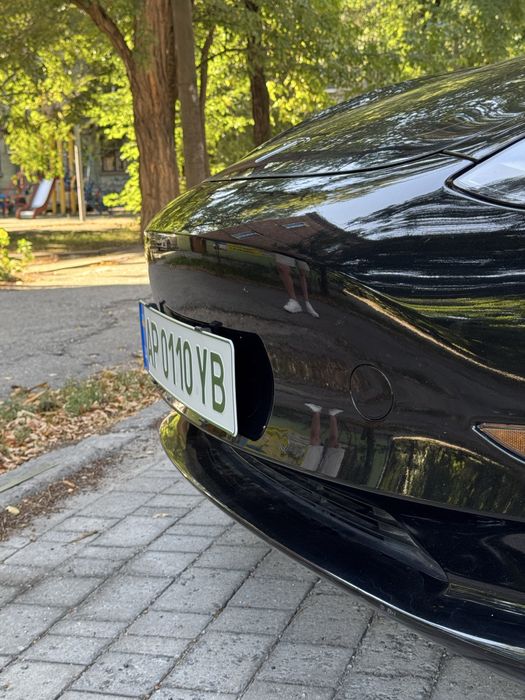 Подиум-рамка для номерного знака Tesla Model 3 | Невидимое крепление